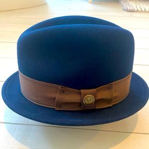 NWOT Men’s Goorin Bros Deep Navy Fedora